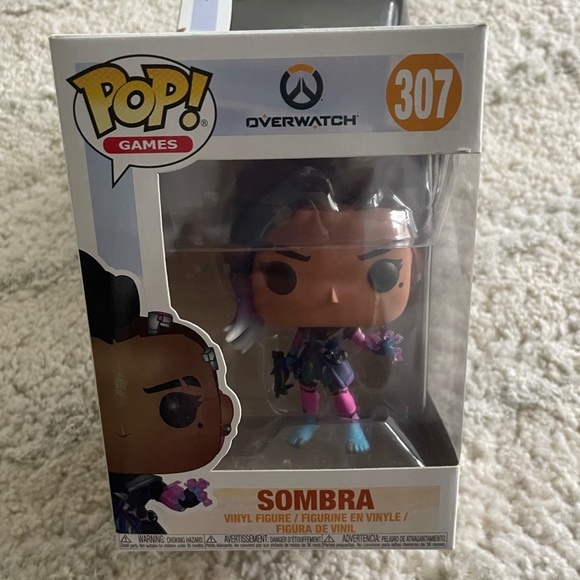 Pop Games! “Overwatch” Collectible Figures (Set of 3) - Picture 3 of 8